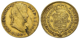 FERNANDO VII. 2 escudos. 1820. Sevilla. CJ. AU 6,7 g. 22,8 mm. VI-1389; AC-1676. Hojas en anv. MBC+.
