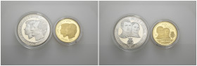 JUAN CARLOS I. Enlace de S.A.R. el Príncipe de Asturias y doña Letizia Ortiz Rocasolano. Estuche con 2 monedas 10 euros (AR 27 g) y 200 euros (AU 13,5...