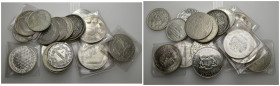 MONEDA EXTRANJERA. Lote de 19 monedas de Oriente y Oriente Medio. 17 de tamaño duro y 2 menores. Alguna MBC, la mayoría EBC/SC.