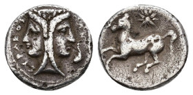 GRECIA ANTIGUA. SICILIA. SIRACUSA. Dilitra (345-317 a.C.). A/ Cabeza janiforme coronada, a der. delfín; SIRAKOSIWN. R/ Caballo galopando a izq., encim...