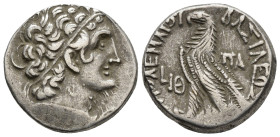 GRECIA ANTIGUA. IMPERIO PTOLEMAICO. PTOLOMEO X. Tetradracma (96-95 a.C.). A/ Cabeza diademada a der. R/ Águila a izq., delante LIQ, detrás PA. AR 14,4...