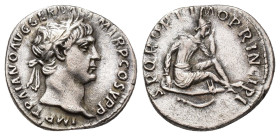 IMPERIO ROMANO. TRAJANO. Denario. Roma (103-111). A/ Cabeza laureada, drapeada al hombro a der.; IMP TRAIANO AVG GER DAC P M TR P COS V P P. R/ Dacio ...