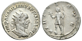 IMPERIO ROMANO. EMILIANO. Antoniniano. Roma (253). A/ Busto radiado, drapeado y acorazado a der.; IMP AEMILIANVS PIVS FEL AVG. R/ Virtus a izq. con pi...