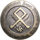 Medaillen und Abzeichen. 
Ansteckabzeichen 1940 der Landesbauernschaft Bayer. Ostmark 'Kriegs-Ernte-Dank'. Tieste&nbsp;40-01. mit Nadel, 45,0&nbsp;mm...
