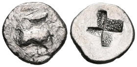 Greek
Bithynia, Kalchedon, AR Drachm,  Circa 340-320 BC. Bithynia, Kalchedon, AR Drachm, (Silver), Circa 340-320 BC.
Obv: KA[ΛX], Bull standing to l...