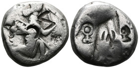 Achaemenid Kings of Persia, time of Xerxes II - Artaxerxes II AR Siglos. Sardes, circa 420-375 BC. Persian king in kneeling-running stance right, hold...