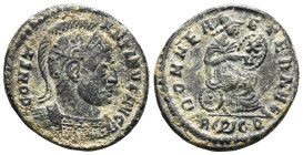 Constantine I (306-337), Nummus, Rome (fourth workshop), 318-319 AD, AE. CONST - ANTINVS AVG, helmeted and armored bust on the right, Rv. ROMAE A - ET...
