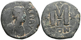 ByzantineAnastasius I. AE, Follis. (Bronze) Constantinople. 491-518 AD. Obv: DN ANASTASIVS P P AVG, pearl diademed, draped, cuirassed bust of Anastasi...