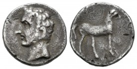 Cartagonova. 1/2 siclo-shekel. 220-205 a.C. Cartagena (Murcia). (Abh-542). (Acip-604). (C-65). Anv.: Cabeza masculina de ¿Annibal? desnuda a izquierda...