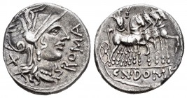 Domitia. Denario. 116-115 a.C. Norte de Italia. (Ffc-681). (Craw-285/1). (Cal-544). Anv.: Cabeza de Roma a derecha, detrás X, delante ROMA. Rev.: Júpi...