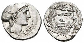 Lutatia. Denario. 109-108 a.C. Sureste de Italia. (Ffc-828). Anv.: Cabeza de Apolo a derecha, delante CERCO. Rev.: Galera a derecha, encima Q LVTATI /...