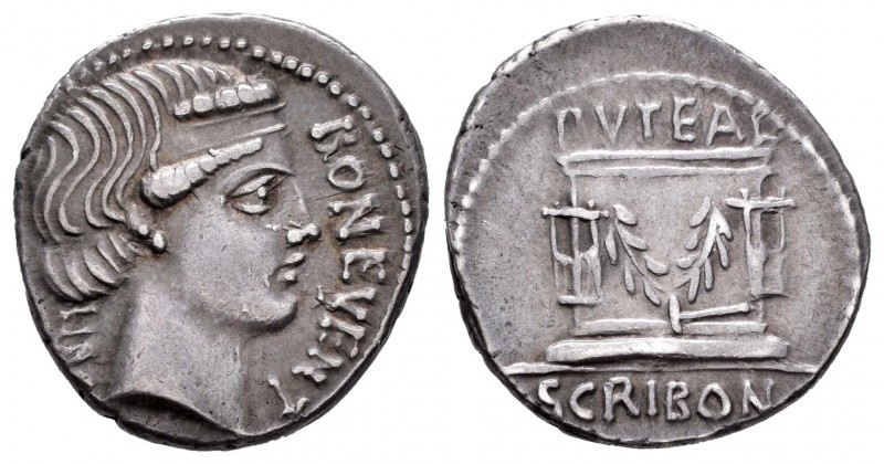 Scribonia. Denario. 62 a.C. Roma. (Ffc-1102). Anv.: Cabeza diademada de Bonus Ev...