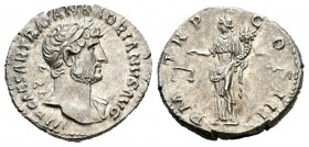 Adriano. Denario. 123 d.C. Roma. (Spink-3520). (Ric-80). Rev.: P M TR P COS III. Aequitas de pie a izquierda con balanza y cuerno de la abundancia. Ag...