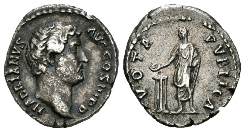 Adriano. Denario. 137 d.C. Roma. (Spink-3550). (Ric-290). (Seaby-1481). Rev.: VO...