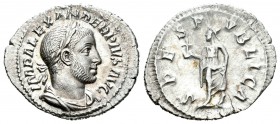 Alejandro Severo. denario. 232 d.C. Roma. (Spink-7927). (Ric-254). (Seaby-546). Rev.: SPES PVBLICA. Esperanza avanzando a izquierda con una flor. Ag. ...