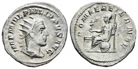 Filipo I. Antoniniano. 245-7 d.C. Roma. (Spink-8952). (Ric-44b). Rev.: ROMAE AETERNAE. Roma sentada a izquierda con Victoria y cetro, escudo en suelo....