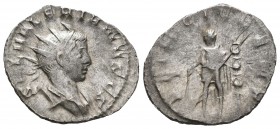 Valeriano II. Antoniniano. 258-260 d.C. Milan. (Spink-no cita). (Ric-10). Ag. 2,62 g. BC+. Est...30,00.