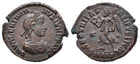 Valentiniano I. Centenional. 365-367 d.C. Aquileia. (Spink-19492). (Ric-9a). Rev.: SECVRITAS REI PVBLICAE, en exergo SMAQP. Ae. 3,08 g. EBC-. Est...25...