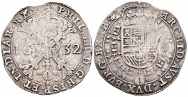 Felipe IV (1621-1665). 1 patagón. 1632. Bruselas. (Vanhoudt-645 BF). (Vti-1005). (Dav-4462). Ag. 27,97 g. MBC+. Est...180,00.