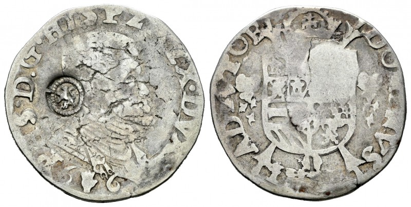 Países Bajos. Felipe II. 1/4 escudo. 1566. Amberes. Ag. 6,54 g. Resello león en ...