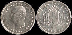 GREECE: 1 Drachma (1962) in copper-nickel. Head of King Paul facing left and inscription "ΠΑΥΛΟΣ ΒΑΣΙΛΕΥΣ ΤΩΝ ΕΛΛΗΝΩΝ" on obverse. Inside slab by PCGS...
