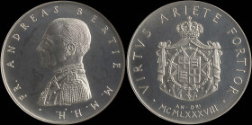 MALTA: Military Order of Malta (1988) in silver. Bust of Fr Andreas Bertie facing left on obverse. Coat of arms on reverse. Diameter: 44mm. Weight: 40...