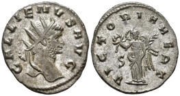 Gallienus (AD 253–268). Antoninianus (Billon, 21 mm, 3.77 g), Rome mint, 265–266.

 GALLIENVS AVG Radiate head of Gallienus right / VICTORIA AE T Vi...