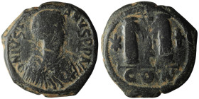 Justinian I (AD 527-565). Constantinople
AE Follis (30mm, 15,86g)