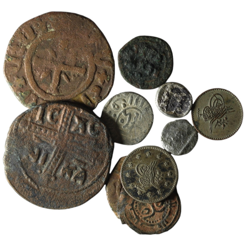 10 pieces mixed coins / SOLD AS SEEN, NO RETURN!