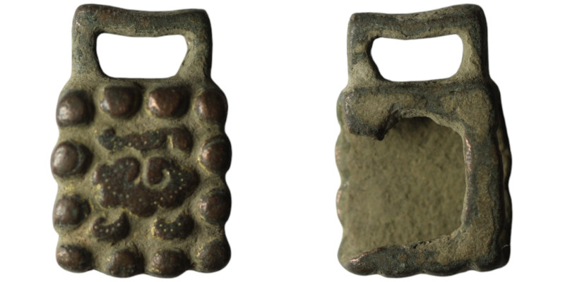 Ancient bronze object
(20mm, 7,35g)