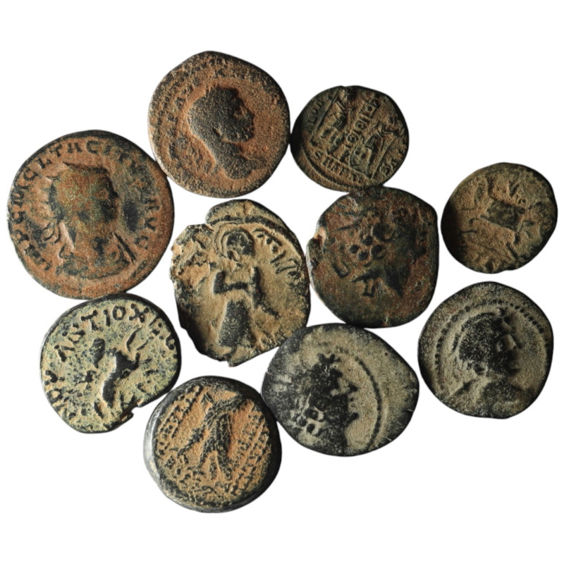 10 pieces mixed coins / SOLD AS SEEN, NO RETURN!

Artificial sandpatina