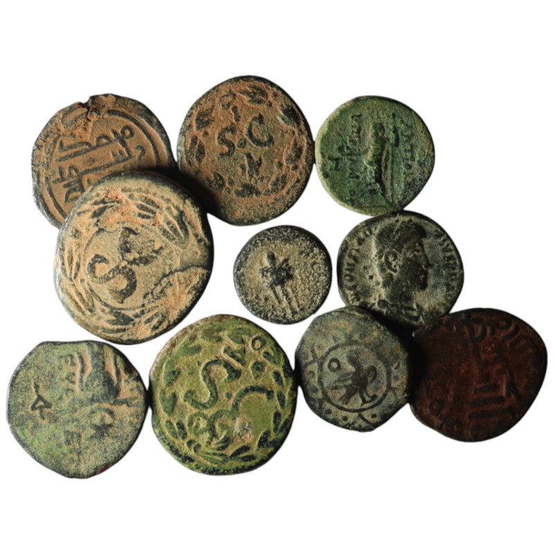 10 pieces mixed coins / SOLD AS SEEN, NO RETURN!

Artificial sandpatina