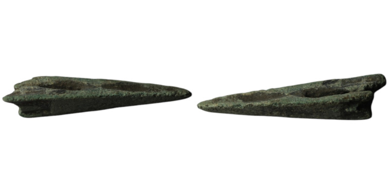 Ancient bronze arrowhead (3rd-1st centuries BC)
(24mm, 1,16g)
