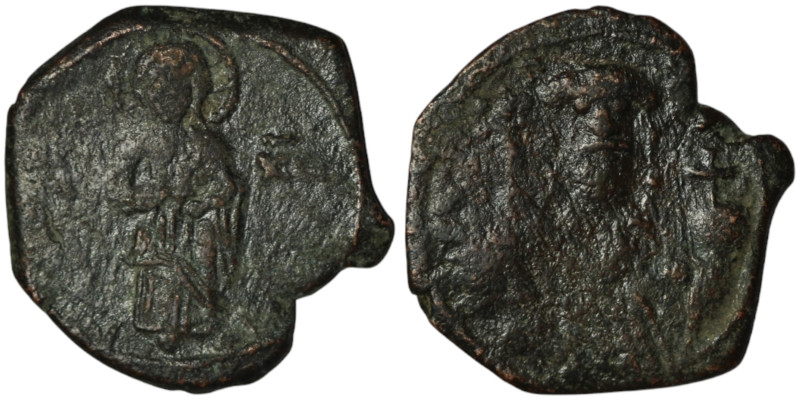 John II Comnenus (AD 1118-1143). Thessalonica
AE Half Tetarteron (17mm, 1,34g)