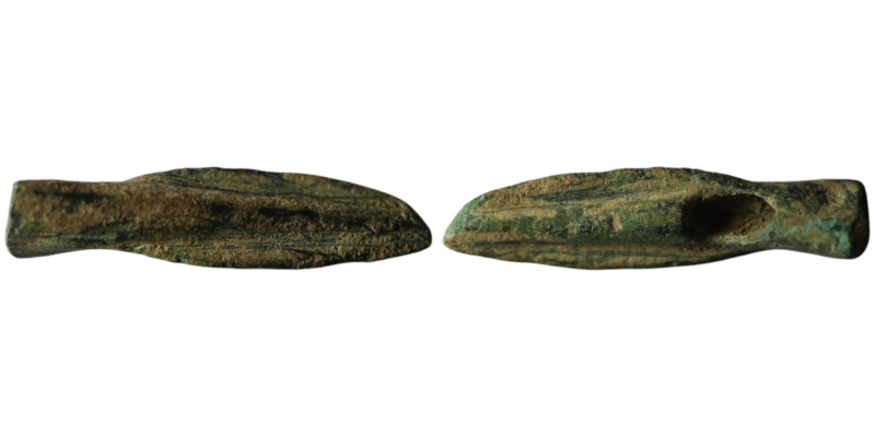 Ancient bronze arrowhead (3rd-1st centuries BC)
(36mm, 3,77g)
