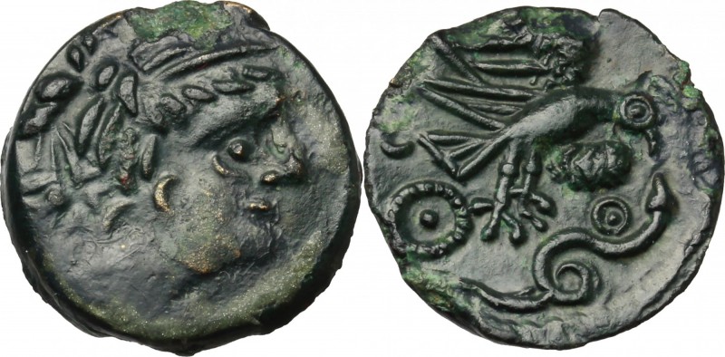 Celtic World. Northwest Gaul, Carnutes. AE 15 mm. c. 100-50 BC. D/ Draped bust r...