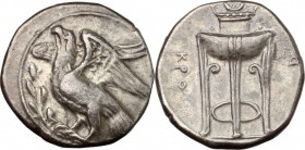 Bruttium, Kroton. AR Stater, c. 350-300 BC. HN Italy 2172. SNG ANS 360. SNG Lloyd 619.  7.74 g.  22 mm.