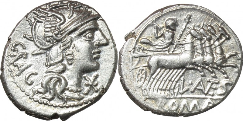 L. Antestius Gragulus. AR Denarius, 136 BC. D/ Helmeted head of Roma right; belo...