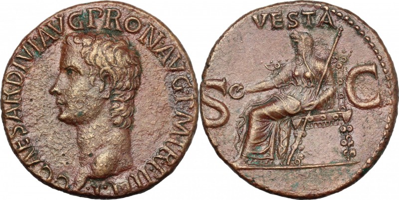 Caligula (37-41). AE As, 39-40 AD. D/ C CAESAR DIVI AVG PRON AVG PM TR P III PP....