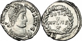 Julian II (361-363).. AR Siliqua, Treveri mint. RIC 364. 1.9 g.  17.5 mm.