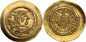 The Lombards at Pavia. Cunipert (688-700). . AV Tremissis. Cf. Bernareggi 12 var. (obverse legend, N before head). Wroth -. MEC 1 -.  1.23 g.  22 mm.