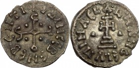 Benevento.  Sicone (817-832), Principe. Denaro. CNI 83. MEC 1105-1107. D'Andrea-Moretti 80. 1.17 g.  18 mm.