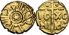 Palermo o Messina.  Ruggero II (1105-1154). Tarì con stella a sei raggi. Sp. 71. Travaini 219. D'Andrea-Contreras 234. 1.3 g.  10.5 mm.