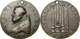 Sisto V (1585-1590), Felice Peretti.. Medaglia A. VI, a ricordo dell'erezione dei quattro obelischi egizi a Roma. Modesti 875. Patrignani pag. 63. Arm...