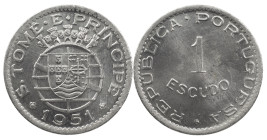 São Tomé and Príncipe
Portuguese Republic (1910-Present)
1 escudo of 1951
AG: 13.02 8.00 g
XF