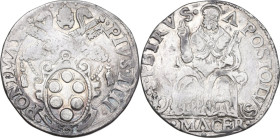 Macerata. Pio IV (1559-1565). Testone. CNI 4. M. 76. Berm. 1080. AG. 8.34 g. 28 mm. NC. BB.