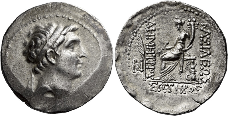 Tetradrachm, Seleucia on the Tigris circa 161-150, AR 30 mm, 16.49 g. Diademed h...