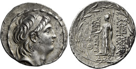 Tetradrachm Antiochia 139-138 (year 174), AR 32 mm, 16.49 g. Diademed head of Antiochus VII r. Fillet border. Rev. BAΣIΛEΩΣ – ANTIOXOY – EYEPΓETOY Ath...