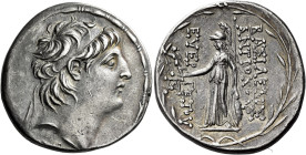 Tetradrachm, Ake-Ptolemaïs circa 136-135, AR 33 mm, 16.50 g. Diademed head of Antiochus VII r. Fillet border. Rev. BAΣIΛEΩΣ – ANTIOXOY – EYE – PΓETOY ...