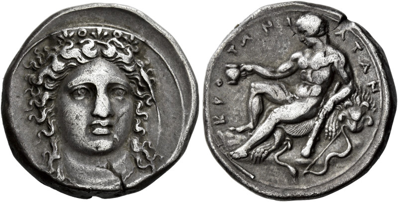 Croton 

Nomos circa 350-340, AR 22 mm, 7.83 g. Head of Hera Lacinia facing, w...